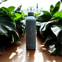 Omi Aromatherapy + Hydration Water Bottle - Green
